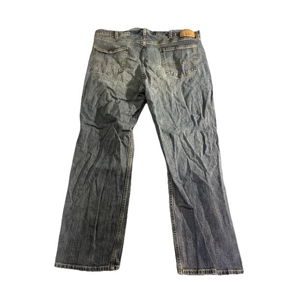 Signature By Levi Strauss Gold Men Relaxed Fit Medium Wash Jeans Size 46x30 - Picture 10 of 10